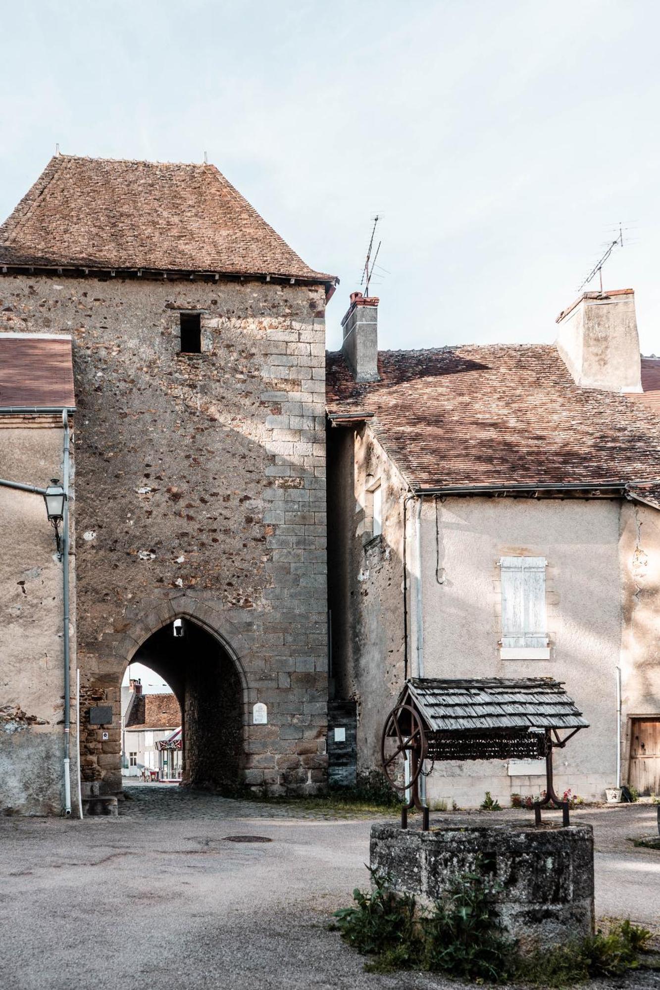 Chateau De Sainte-Severe ภายนอก รูปภาพ